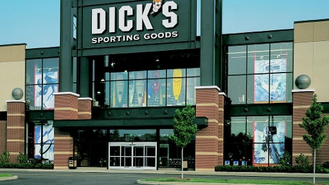 DICK'S Sporting Goods uses Genetec unified and central monitoring for retail security