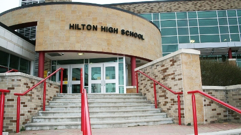 The Hilton Central School District upgraded to Genetec Security Center with the Omnicast™ video surveillance and Synergis™ access control systems to better protect students and faculty, and respond to events faster.