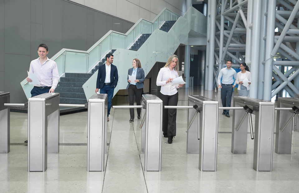 Switch to Synergis IP access control | Product