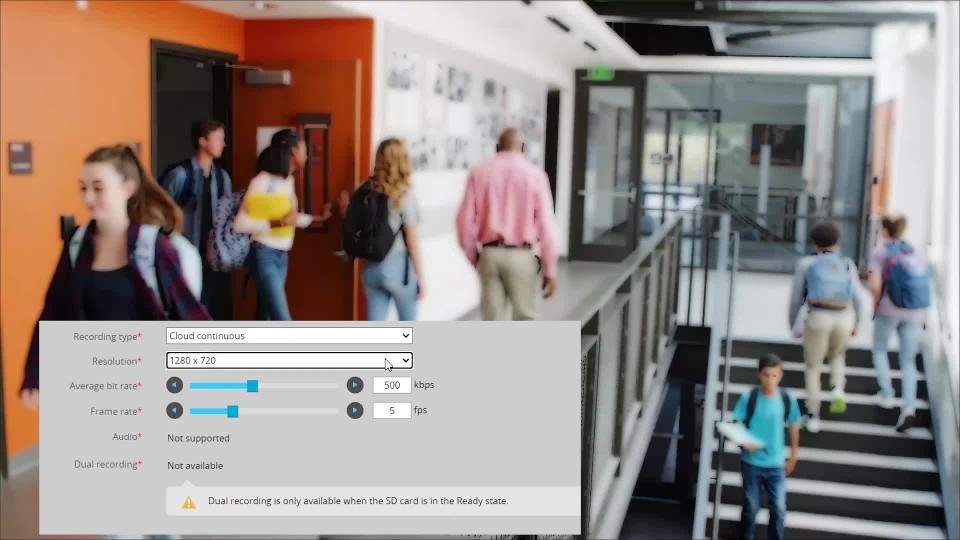 Vidéosurveillance des élèves se rendant en classe