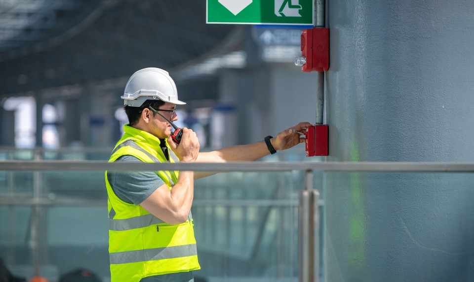 Monitor your fire detection systems alongside your security data with Genetec Security Center